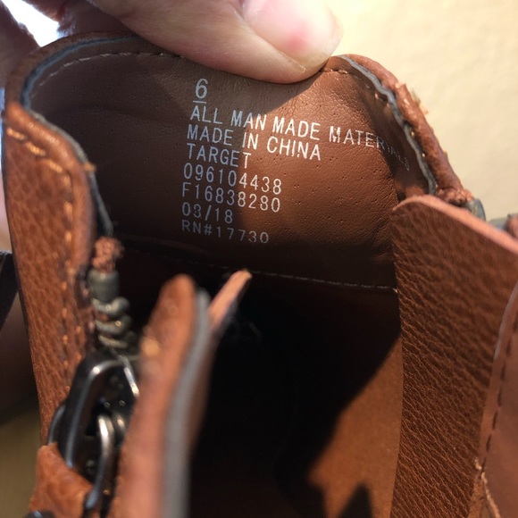 Booties - Picture 6 of 8